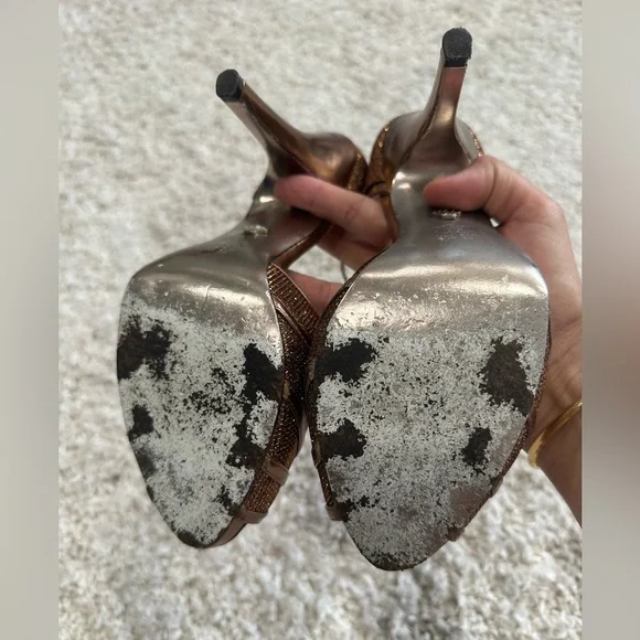 Nina size 9 bronze/copper gold shimmer peep toe pumps-EUC - Picture 2 of 10